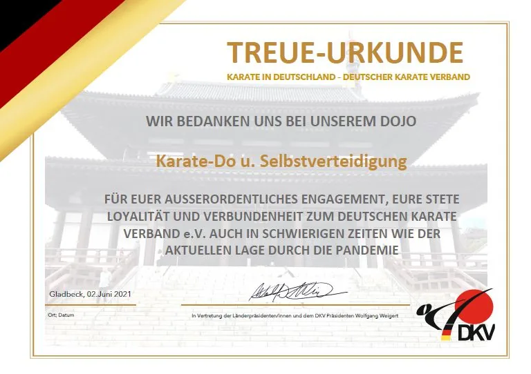 Ehrung durch Treue-Urkunde